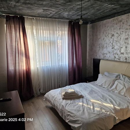 BrăilaCentrul Vechiアパートメント エクステリア 写真